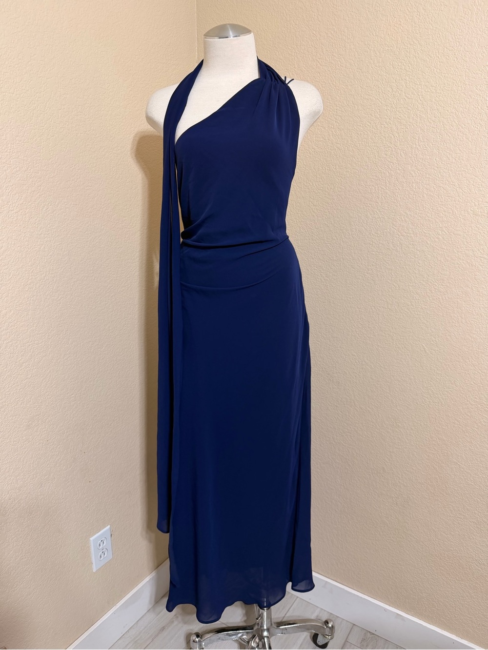Mango Midnight Blue One-Shoulder Gown
